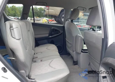 2011 Toyota Rav4 z USA, uszkodzony, nr VIN 2T3JF4DV5BW171664